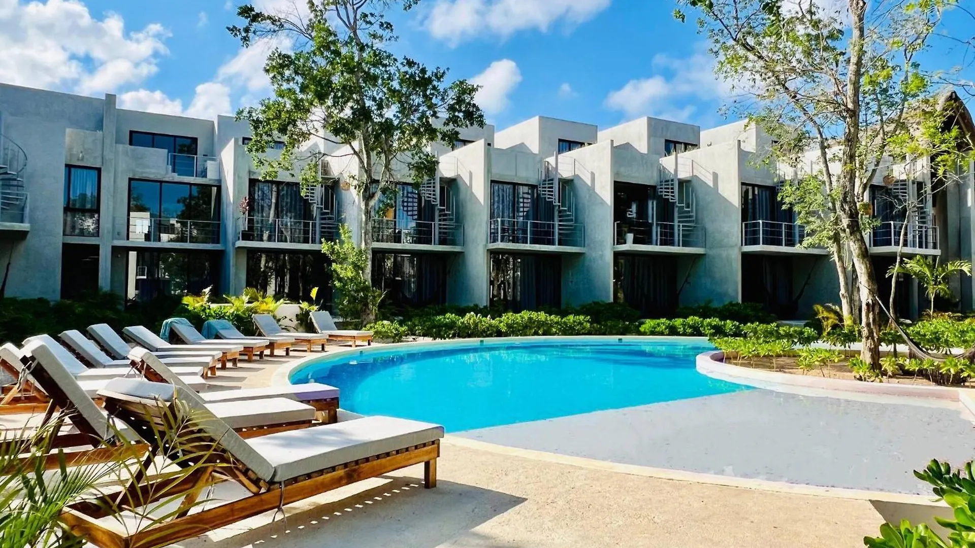 306 Seremonia Selva Private Pool New Apartment King Bed Wifi Tulum 0*,  Mexico
